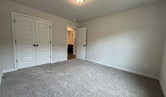 317 Brook Landing Cir, Auburn, GA 30011