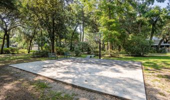 10 Hayek St, Beaufort, SC 29907