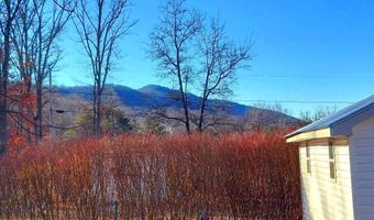 117 LAKE VIEW Dr, Augusta, WV 26704