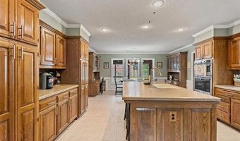 2649 Regency Rd, Bartlesville, OK 74006