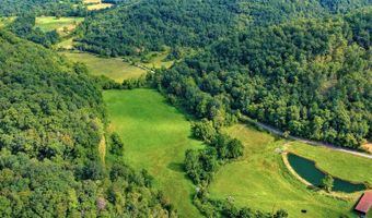 8079 Wayside Creamery Rd, Alderson, WV 24910