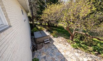 2823 ORCHARD LAKES Dr, Baldwin, MD 21013