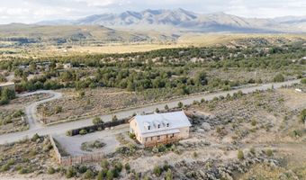 2 Mesa Sea Rd, Arroyo Hondo, NM 87513