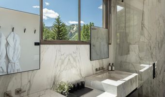 62 Bennett Ct, Aspen, CO 81611