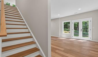 88 MALLARD Dr, Basye, VA 22810