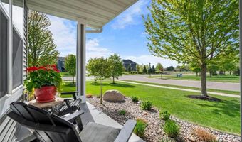 6023 158th St W, Apple Valley, MN 55124