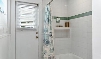 1420 E COAST Dr, Atlantic Beach, FL 32233