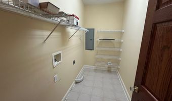 348 Laurelwood Dr, Boiling Springs, SC 29316