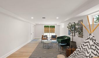 4006 N GLEBE Rd, Arlington, VA 22207