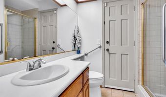9802 Lyncarol Dr, La Mesa, CA 91941