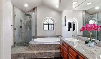 2174 Villa Sonoma Gln, Escondido, CA 92029