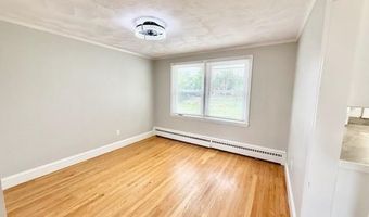 44 Dudley Ave, Newport, RI 02840