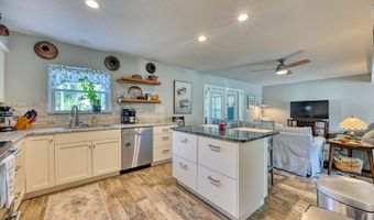 2233 SEMINOLE Rd 32, Atlantic Beach, FL 32233
