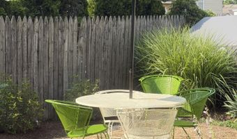 33 Wooley St B, Aberdeen, NJ 07747