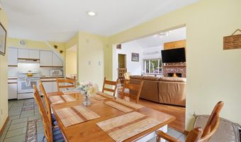 242 Colonial Ter, Albrightsville, PA 18210