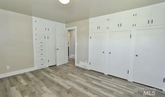 520 E Logan, Caldwell, ID 83605