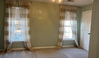 5925 KIRKCALDY Ln, Alexandria, VA 22315