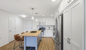 400 N RICHMOND St 431, Appleton, WI 54914
