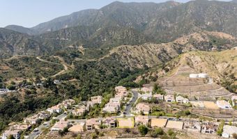 3903 Lilac Canyon Ln, Altadena, CA 91001