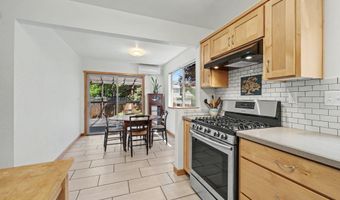 1423 E Main St, Ashland, OR 97520