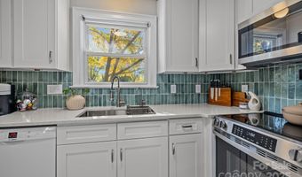 3913 Admiral Ave, Charlotte, NC 28205