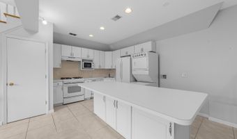 14 Harbor View Dr, Atlantic Highlands, NJ 07716