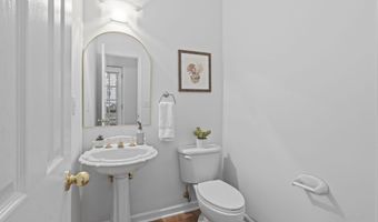 233 Ivy Glen Cir, Avondale Estates, GA 30002