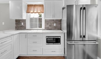 164 Ellisdale Rd, Allentown, NJ 08501