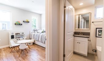1737 S Longwood Ave, Los Angeles, CA 90019