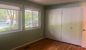 9 PERSIMMON Ct, Bethesda, MD 20817