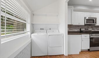 823 E AMELIA St, Orlando, FL 32803