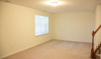 882 Queen City Cres, Apex, NC 27523