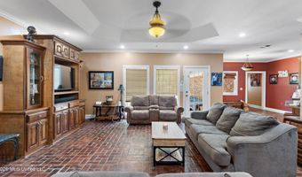 671 SE Fox Rd, Bogue Chitto, MS 39629