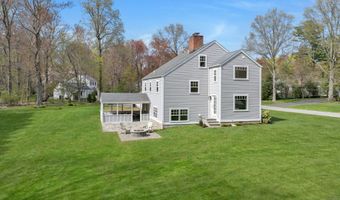 4 Rabbit Ln, Darien, CT 06820