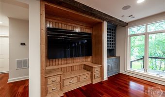 38 River Shoals Dr, Athens, GA 30606