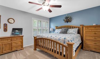 502 Oak Ridge Trails Ct, Ballwin, MO 63021