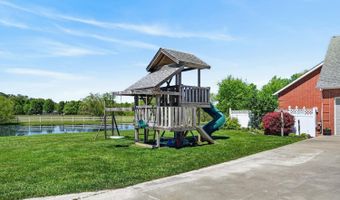 13851 N County Rd 500 E, Batesville, IN 47006
