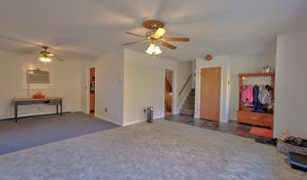 31 Yellow City Rd, Amenia, NY 12501