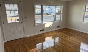 55 Swan St, East Providence, RI 02914