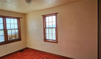 9302 Main St, Altenburg, MO 63732