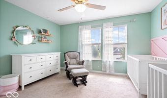 220 Dovetree Dr, Avon, IN 46122