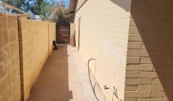 1203 W ALAMO Dr, Chandler, AZ 85224