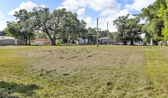 1126 Judge Sekul Ave, Biloxi, MS 39530