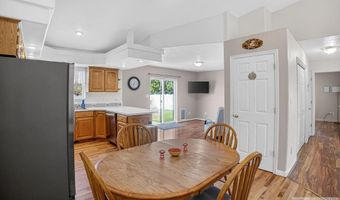 2915 Chasewood Dr, Ammon, ID 83406