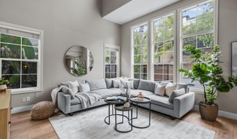 6402 Topmast Dr, Carlsbad, CA 92011