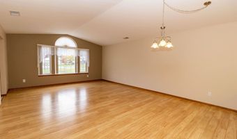 2101 Lakewood, Adrian, MI 49221