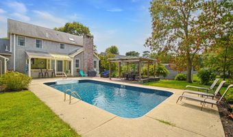 48 Tara Ter, Bourne, MA 02532