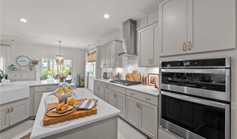 500 Legacy Lakes Way, Aberdeen, NC 28315