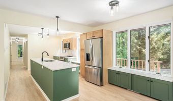 23 Lake Shore County Rd, Beverly Shores, IN 46301