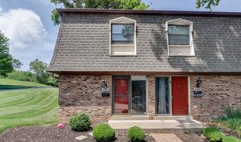 1210 Wicklow Rd A, Ballwin, MO 63021